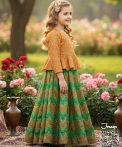 Alternative view of Paplum Zigzag Orange Green Lehenga
